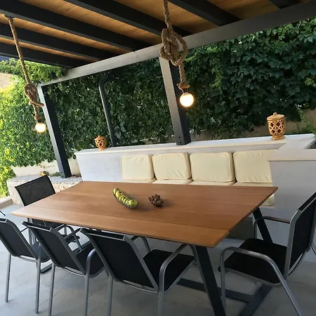 Vuko Semesterbostad *