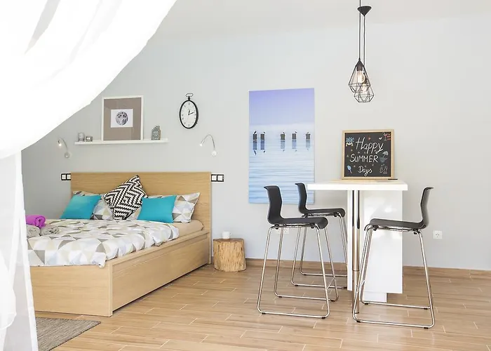 Semesterbostad Vuko *